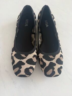 MIA Leopard Knit Black and Beige Slip-On Ballet Flats